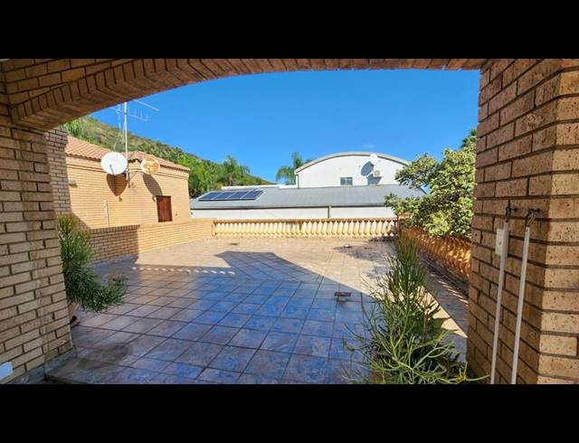 5 BEDROOM HOUSE FOR SALE IN MONTANA PARK